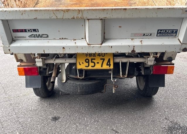 2001 Daihatsu Hijet Truck (4WD)