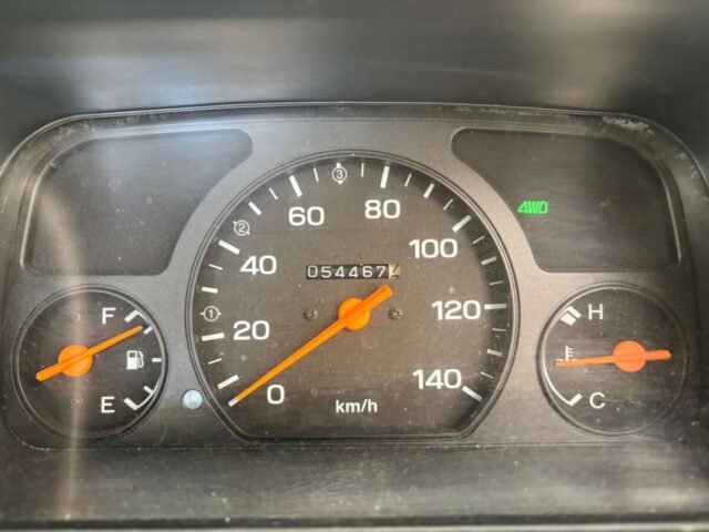 1999 Subaru Sambar Truck - Excellent Condition, Low Mileage