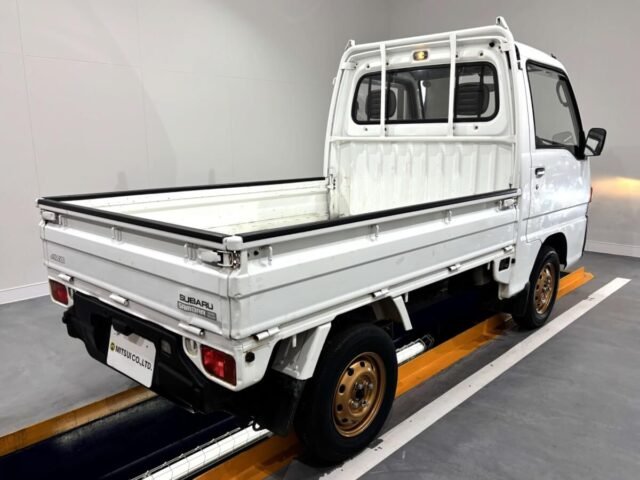 1991 Subaru Sambar Truck - 4WD, 660cc, White