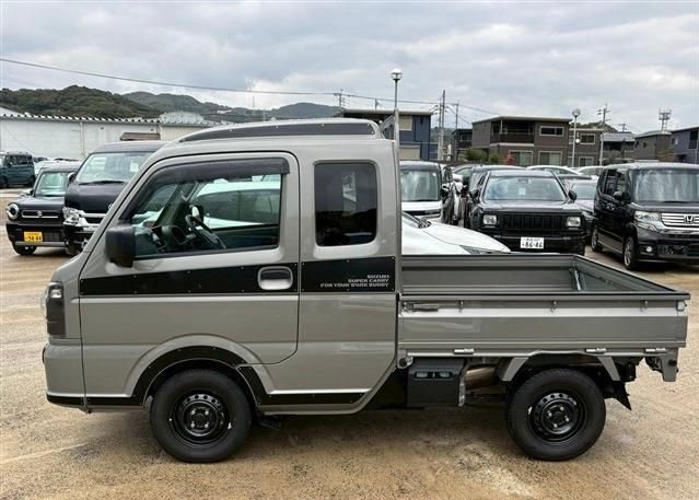 2026 Suzuki Carry Truck - Low Mileage, Automatic