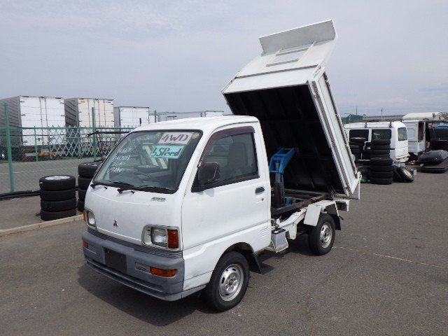 1996 Mitsubishi Minicab Truck V-U42T 4WD