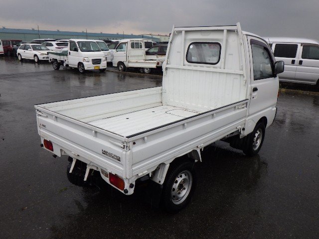1992 Mitsubishi Minicab Truck V-U42T 4WD