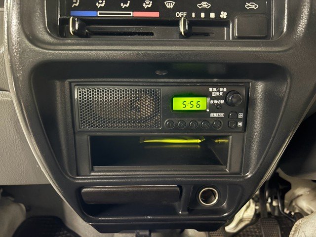 Suzuki Carry Truck 2000
