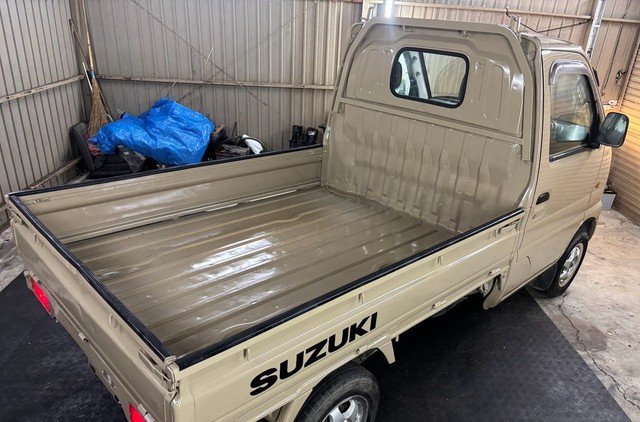 Suzuki Carry Truck 2000