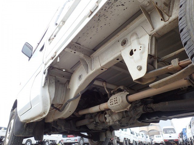 Suzuki Carry Truck 2000