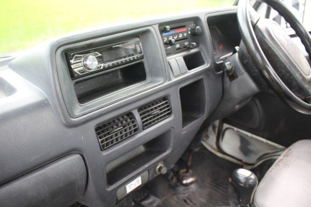 Subaru Sambar Truck 2000