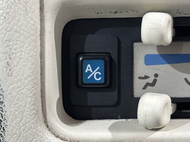 For sale 1998 Subaru sambar van classic KV3-217868 #Japanese #keivan #minivan #subaru #sambar #usa #uk | Japanese Used Cars for Sale