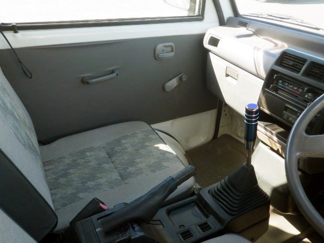 1997 Mitsubishi Minicab Truck V-U41T 2WD