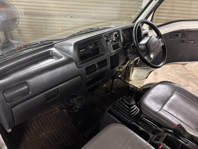 Subaru Sambar Truck 2000