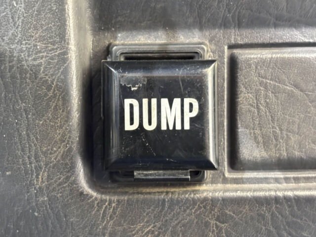 For sale 7/2001 Daihatsu hijet truck dump S210P-0118403 #Japanese #keitruck #minitruck #daihatsu #hijet #usa #uk | Japanese Used Cars for Sale