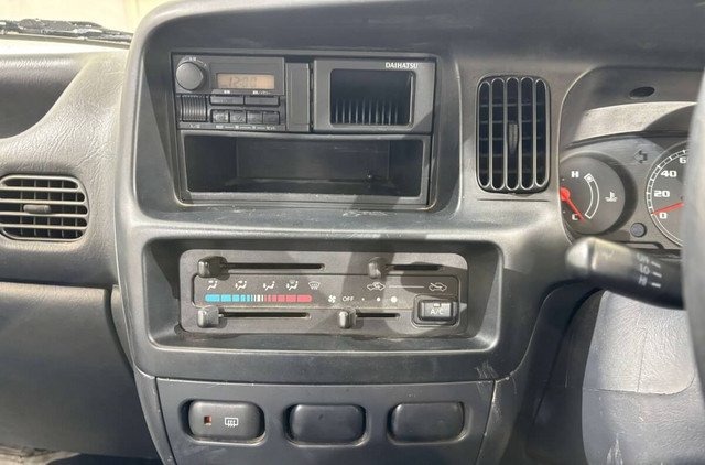 1999 Daihatsu Hijet Van GD-S200V 2WD