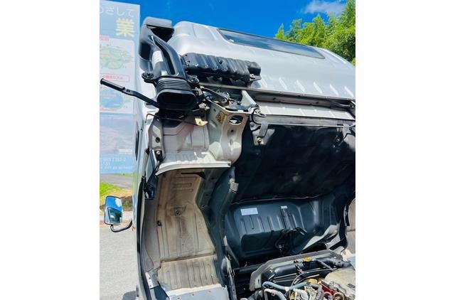 1999 Toyota Dyna Truck 2WD