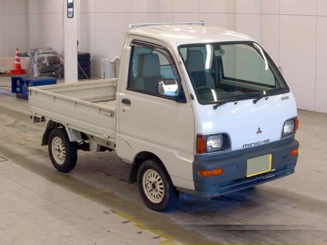 1997 Mitsubishi Minicab Truck V-U42T 4WD