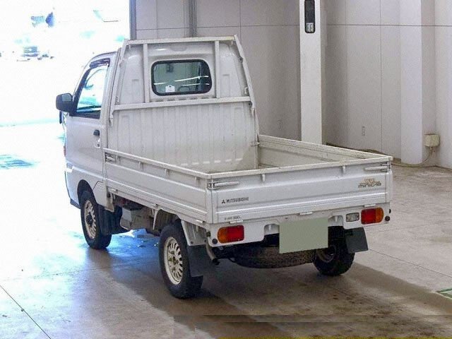 1997 Mitsubishi Minicab Truck V-U42T 4WD