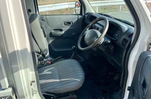 2000 Honda Acty Truck HA7 4WD - Car Price $4,059