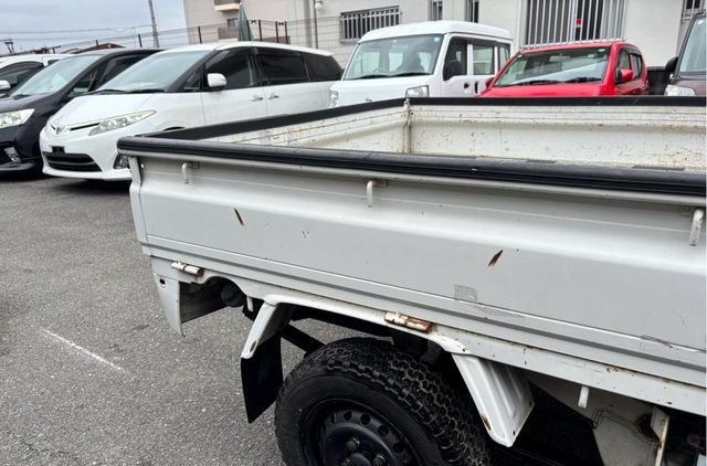 1999 Daihatsu Hijet Truck 2WD