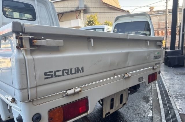 1999 Mazda Scrum Truck DG52T