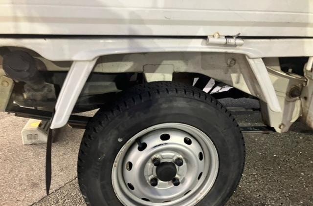 2000 Daihatsu Hijet Truck S200P 2WD