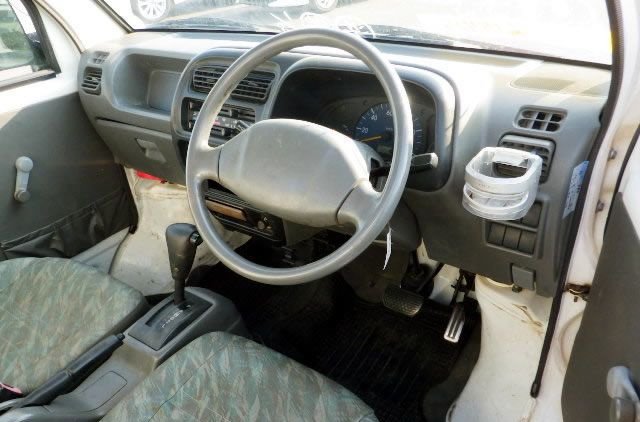 2000 Mazda Scrum Truck GD-DG52T 2WD