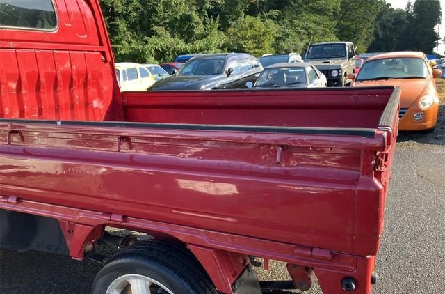 2001 Suzuki Carry Truck DA62T 2WD