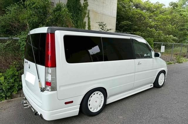 1998 Honda Stepwagon RF1 2WD
