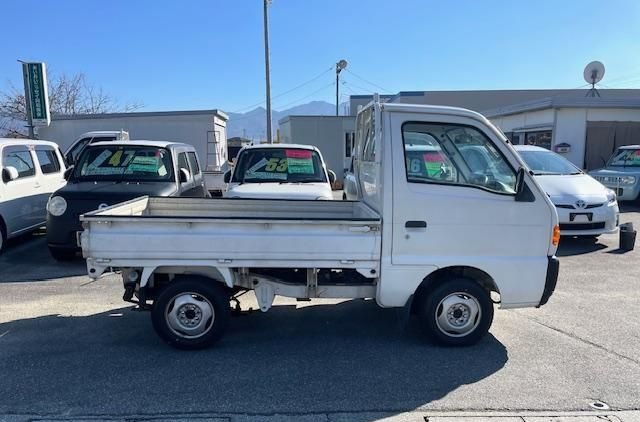 1997 Suzuki Carry Truck 4WD