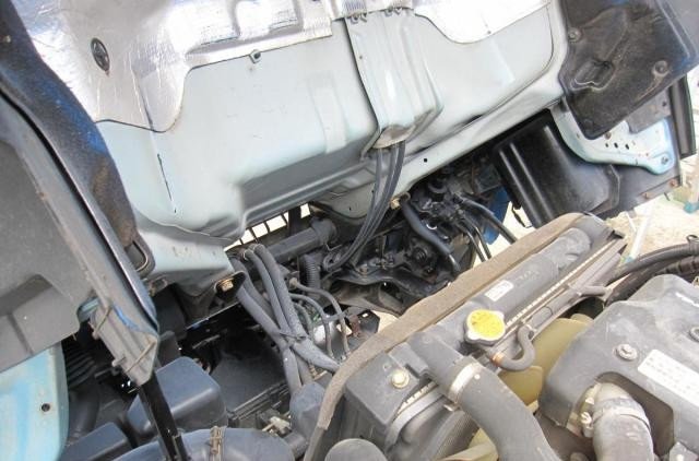 2000 Isuzu Elf Truck KK-NKR66ED 2WD