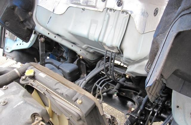 2000 Isuzu Elf Truck KK-NKR66ED 2WD