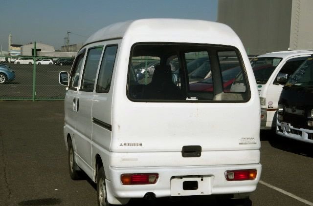 1996 Mitsubishi Minicab Van V-U41V 2WD