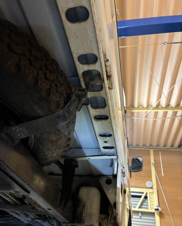 2000 Subaru Sambar Truck GD-TT2 4WD