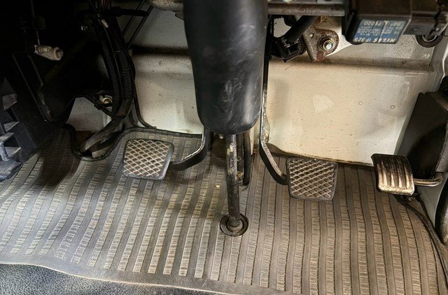 1998 Subaru Sambar Truck V-KS4 4WD