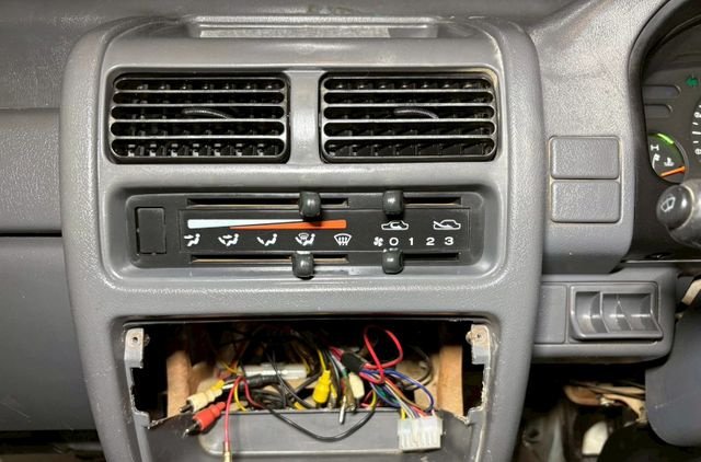 1995 Subaru Sambar Truck V-KS4 4WD