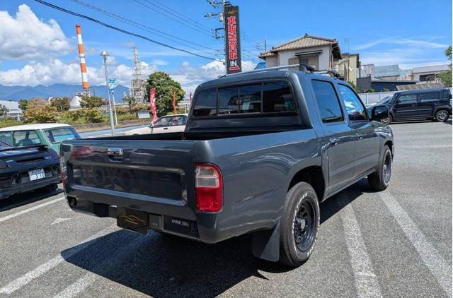 1998 Toyota Hilux Sports Pick Up GA-RZN147 2WD