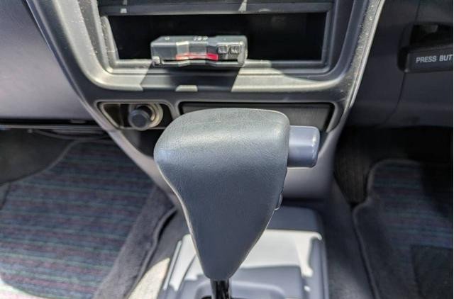 1998 Toyota Hilux Sports Pick Up GA-RZN147 2WD