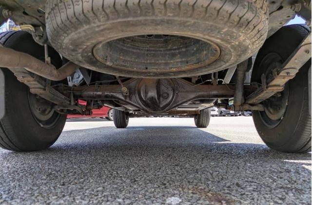 1998 Toyota Hilux Sports Pick Up GA-RZN147 2WD
