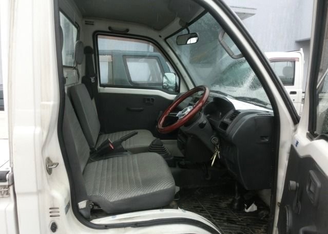 1999 Daihatsu Hijet Truck S210P 4WD
