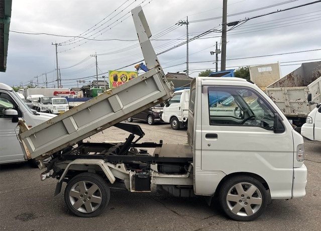 2001 Daihatsu Hijet Truck (4WD)