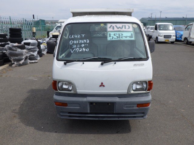 1996 Mitsubishi Minicab Truck V-U42T 4WD
